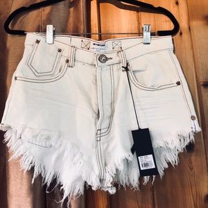 NWT ONE TEASPOON SHORTS